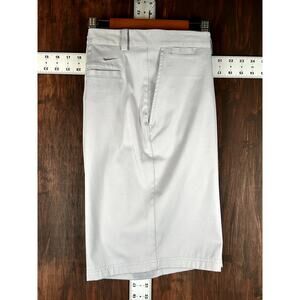 Nike Golf‎ Essential Flat Front Shorts Standard Fit Gray Grey 897914-012 Mens 34